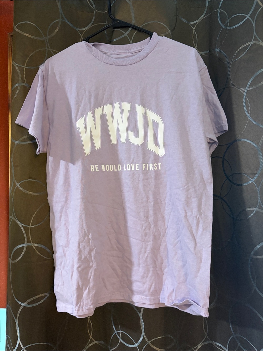WWJD 'He Would Love First' Short Sleeve Tee - Lavender
